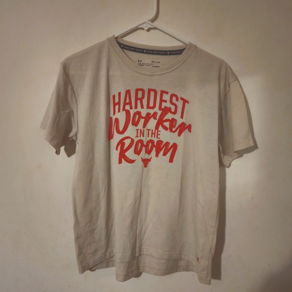 (1)  POUnder Armour Project Rock Shirt Mens XL Off White Iron Paradise Heat Gear